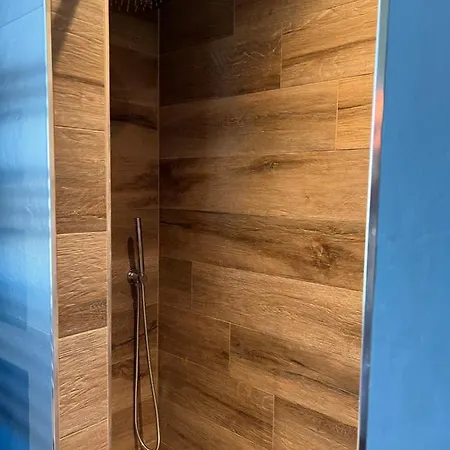 Casetta Fausta Immersa Nel Golf Margara. アパート