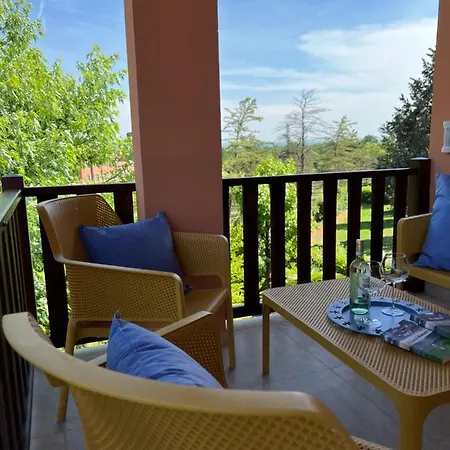 Apartamento Casetta Fausta Immersa Nel Golf Margara.