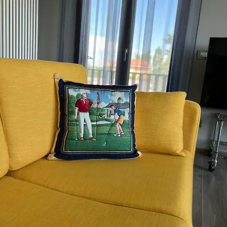 Casetta Fausta Immersa Nel Golf Margara. Apartment