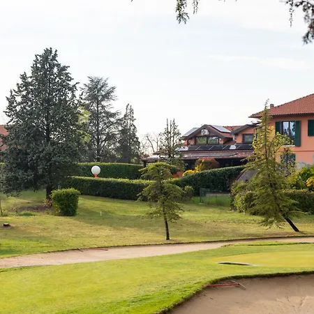 Apartment Casetta Fausta Immersa Nel Golf Margara. *
