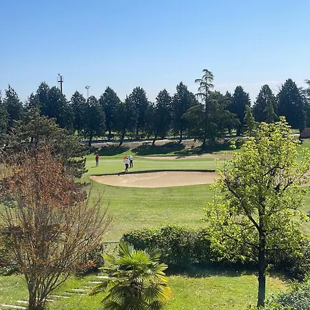 Casetta Fausta Immersa Nel Golf Margara. アパート *