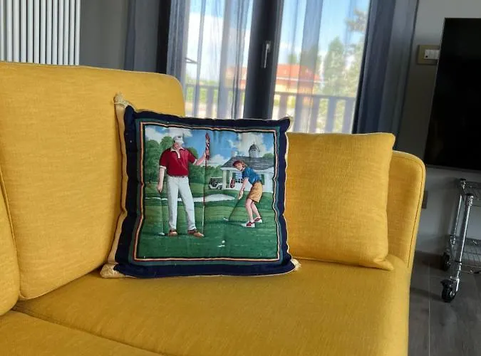 Casetta Fausta Immersa Nel Golf Margara. Apartman
